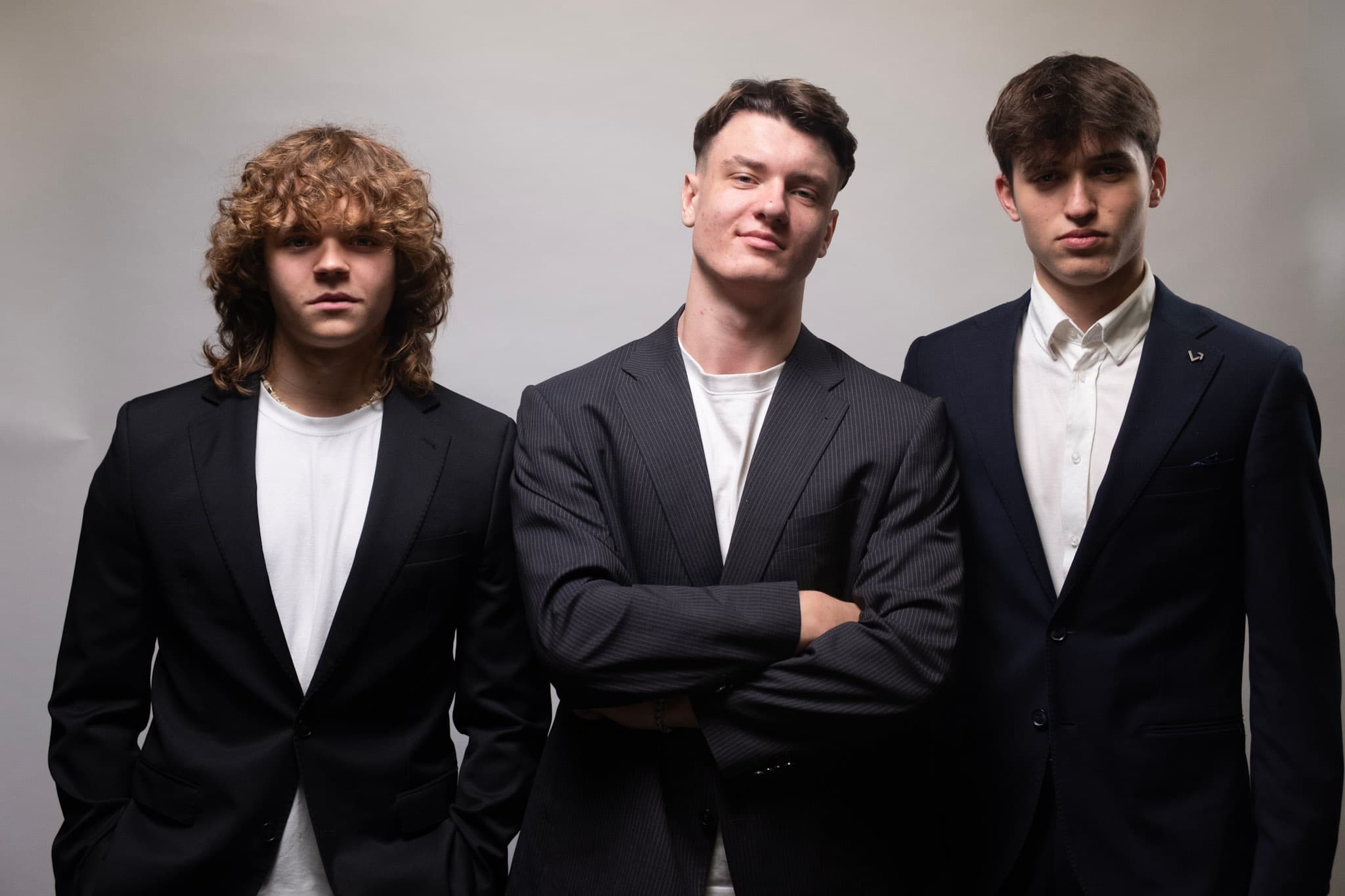 Jak znaleźliśmy 80 000 numerów telefonów i 50 000 e-maili kosztem mniejszym niż 10% ceny gotowych narzędzi? — ilustracja na końcu treści